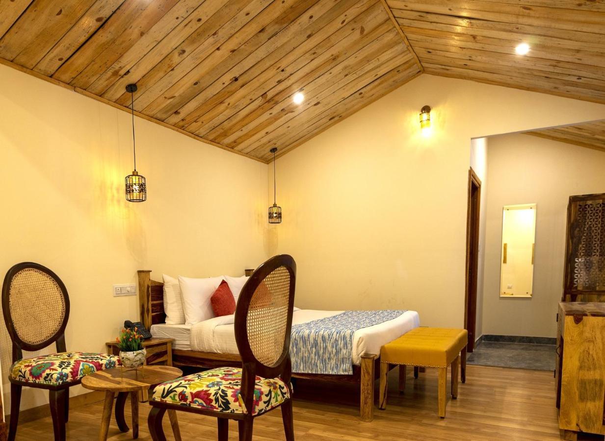 Aamod At Shoghi Luxury Cottage Resort Shimla Ngoại thất bức ảnh