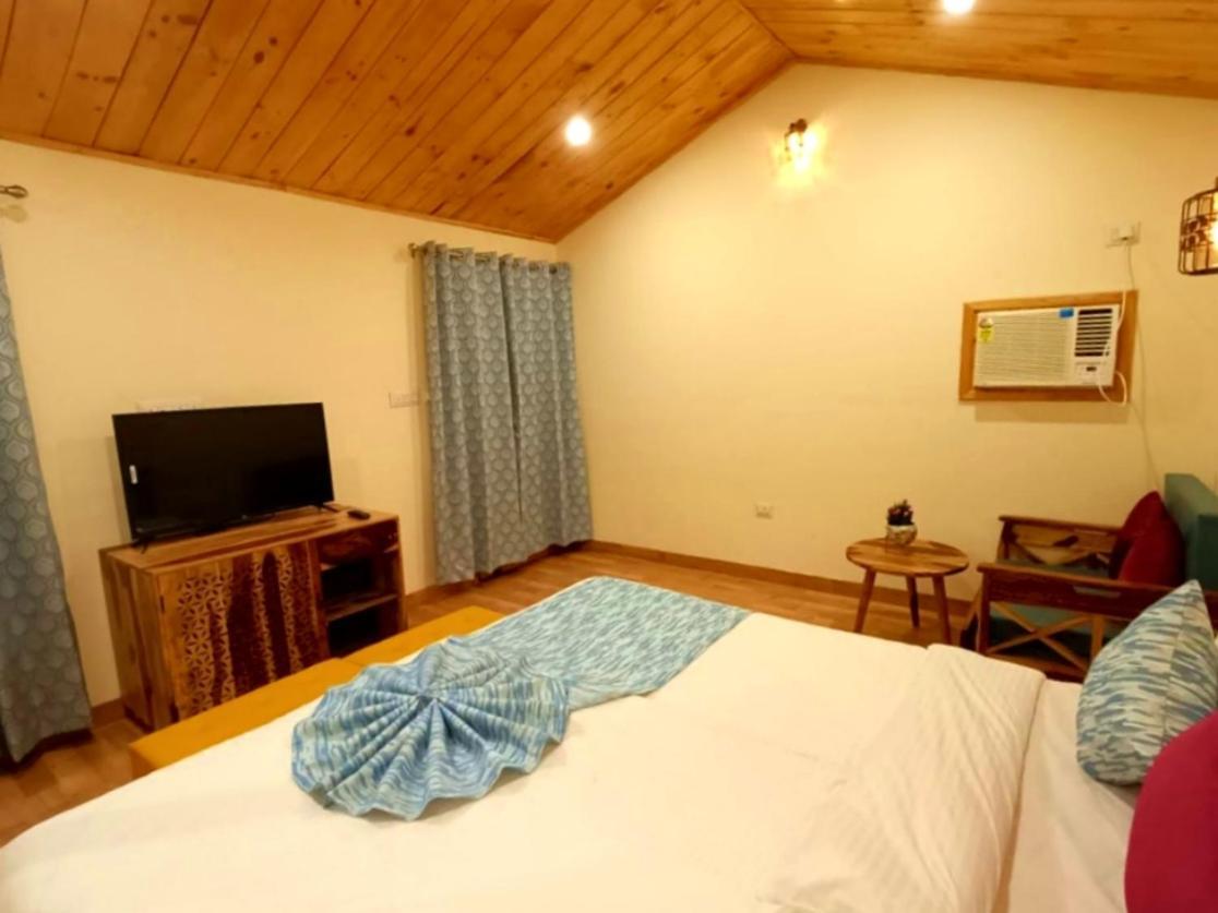 Aamod At Shoghi Luxury Cottage Resort Shimla Ngoại thất bức ảnh