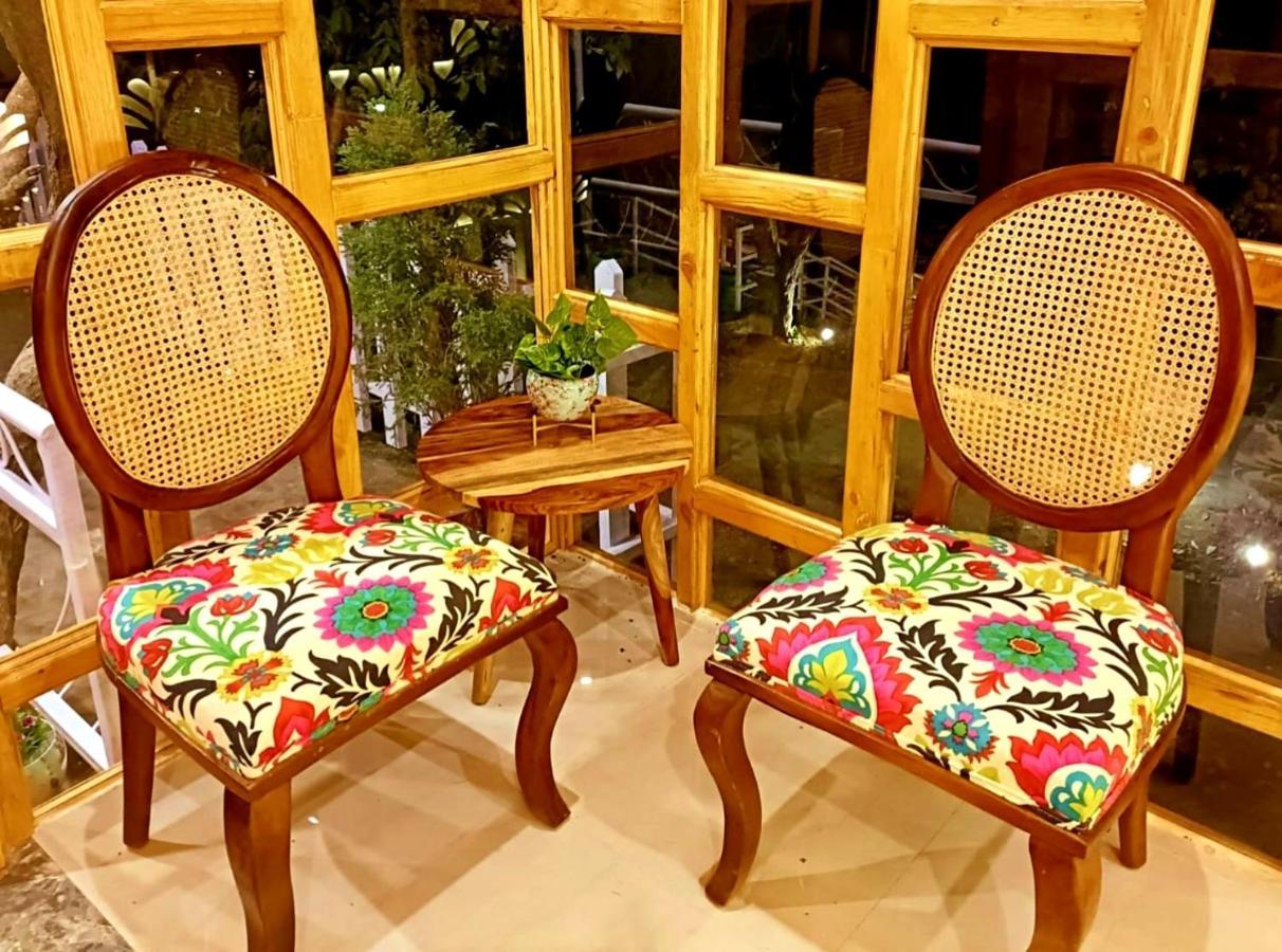 Aamod At Shoghi Luxury Cottage Resort Shimla Ngoại thất bức ảnh