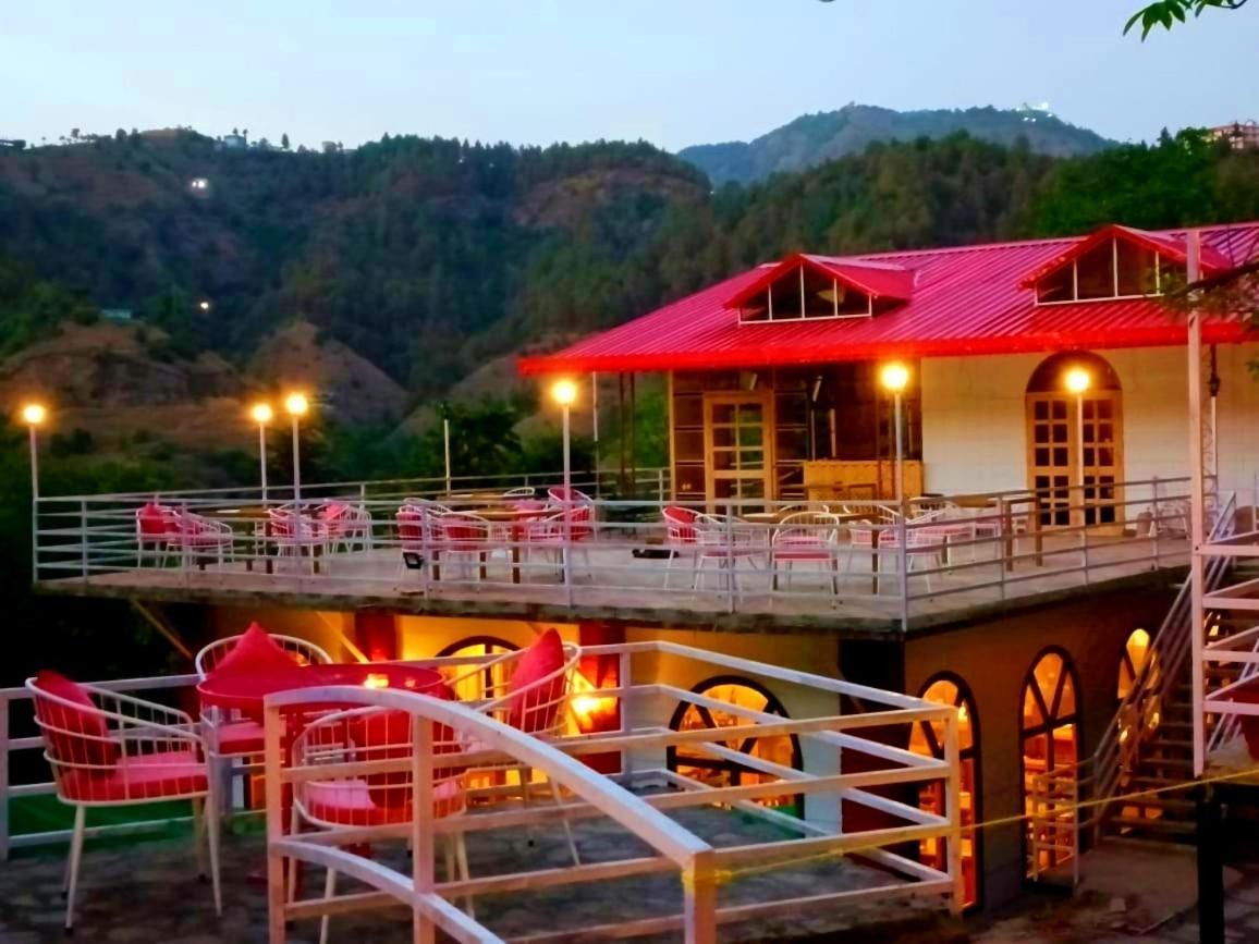 Aamod At Shoghi Luxury Cottage Resort Shimla Ngoại thất bức ảnh