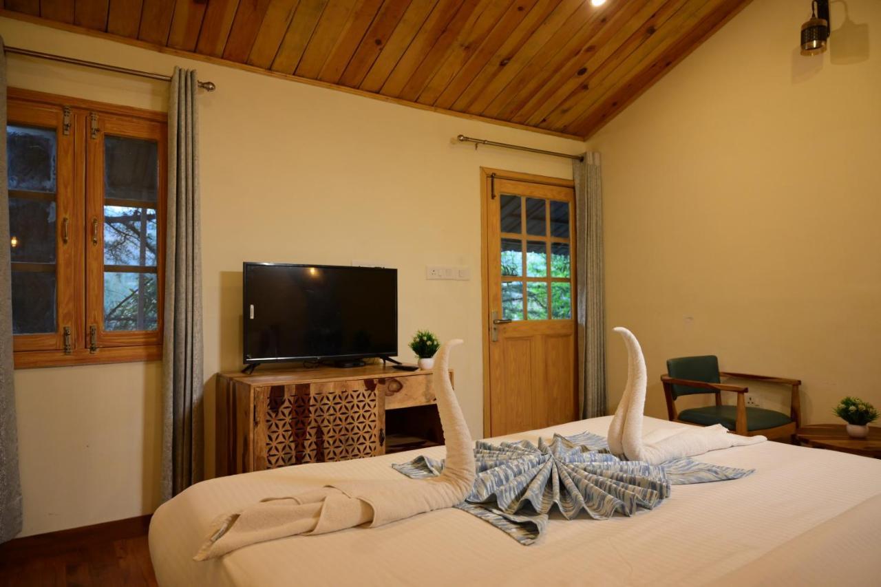 Aamod At Shoghi Luxury Cottage Resort Shimla Ngoại thất bức ảnh